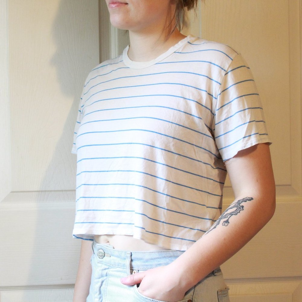 Able cropped T shirt, women's size S